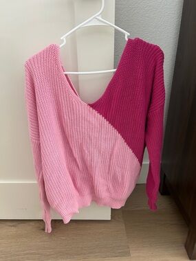 Colorblock V-Neck Knit Sweater - Pink & Magenta